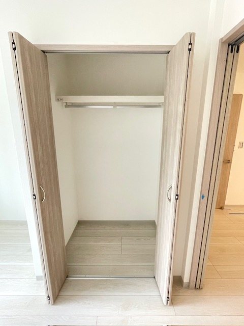 HIRUGI小竹向原 収納力のあるクローゼット