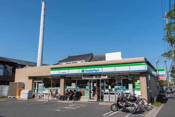 キディア・フォーラムⅠ コンビ二：ファミリーマート江戸川篠崎街道店　792m
