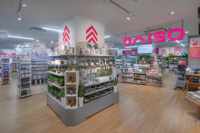 ベルウッドⅠ スーパー：ザ・ダイソー DAISO 三和堀之内店　364m