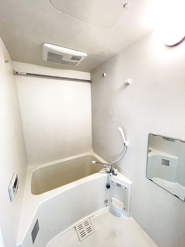 メゾン　アスカ 追い焚き機能、浴室暖房換気乾燥機付バス
